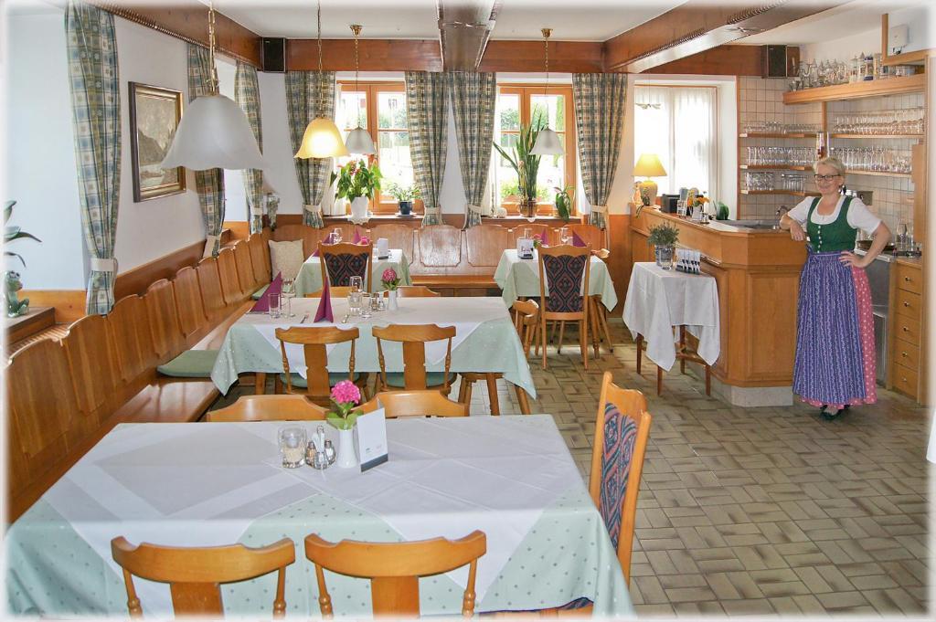 וסנופר Gasthof-Pension Schuetz מראה חיצוני תמונה